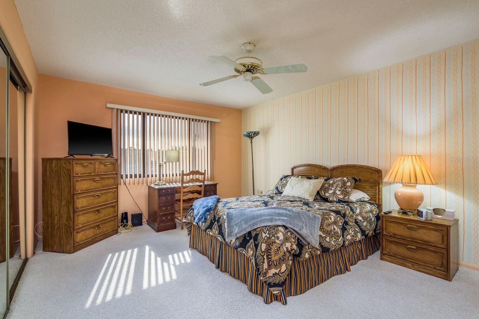 9910 Eagles Point Cir #3 Property Photo 16