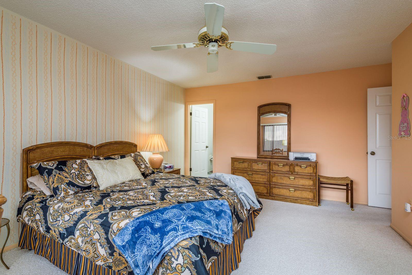 9910 Eagles Point Cir #3 Property Photo 17
