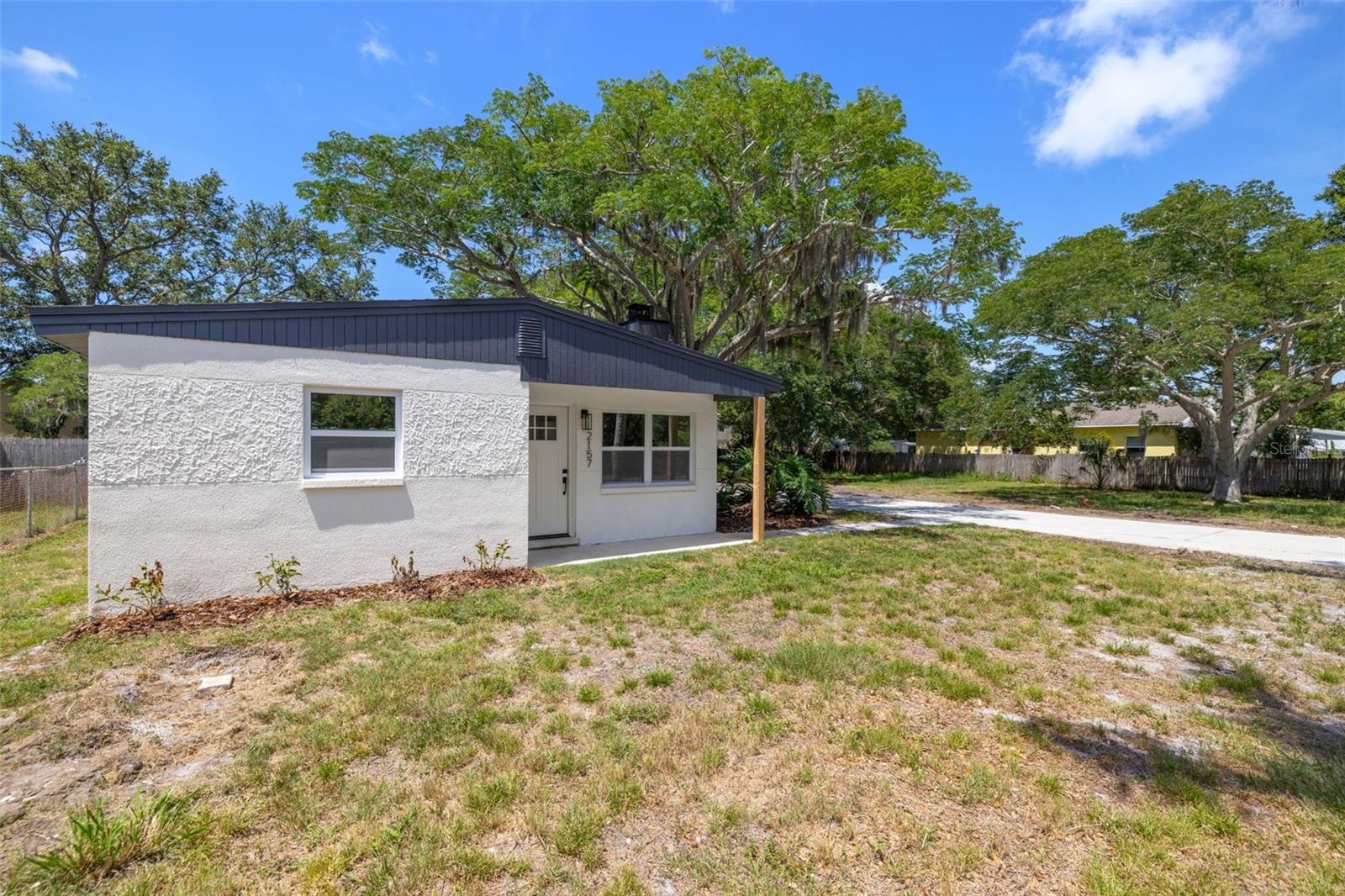 2157 20th Ave Sw Property Photo 1