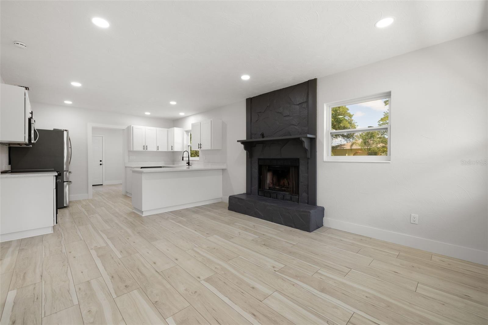 2157 20th Ave Sw Property Photo 8