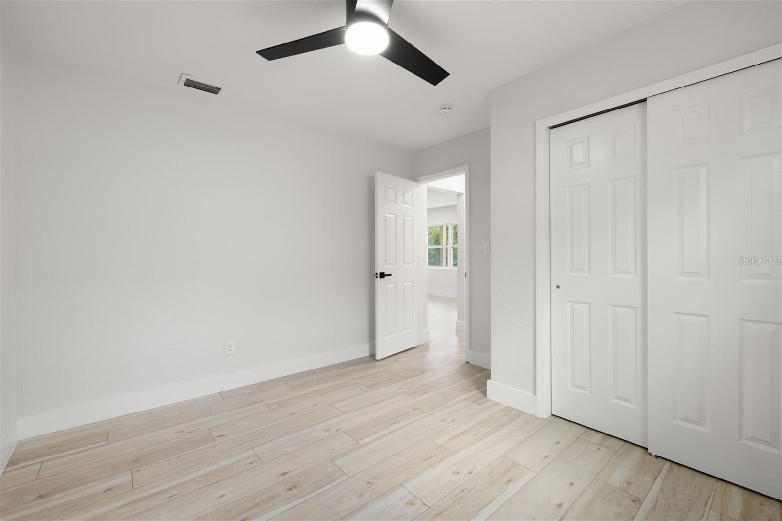 2157 20th Ave Sw Property Photo 13