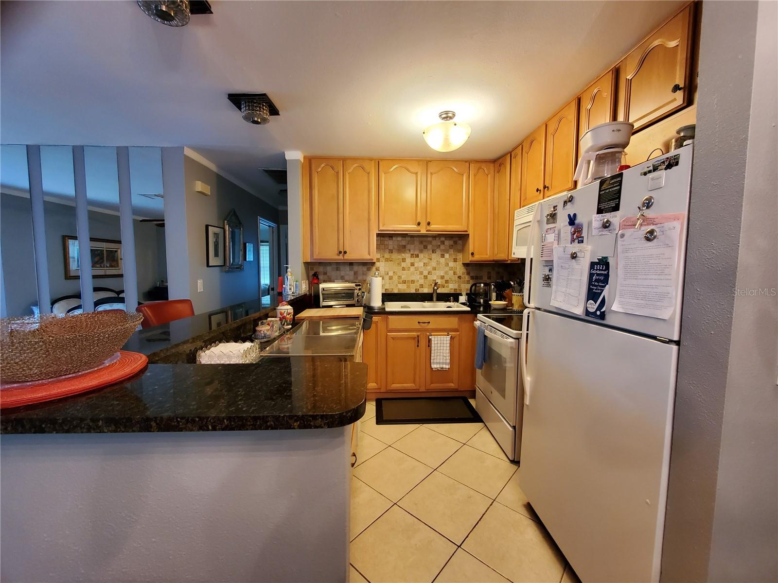 403 Finchley Ct #b Property Photo 11