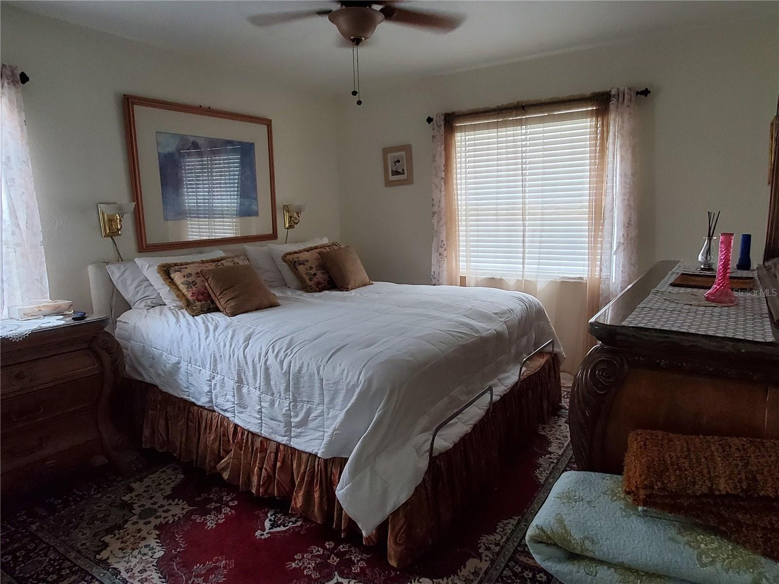 403 Finchley Ct #b Property Photo 17
