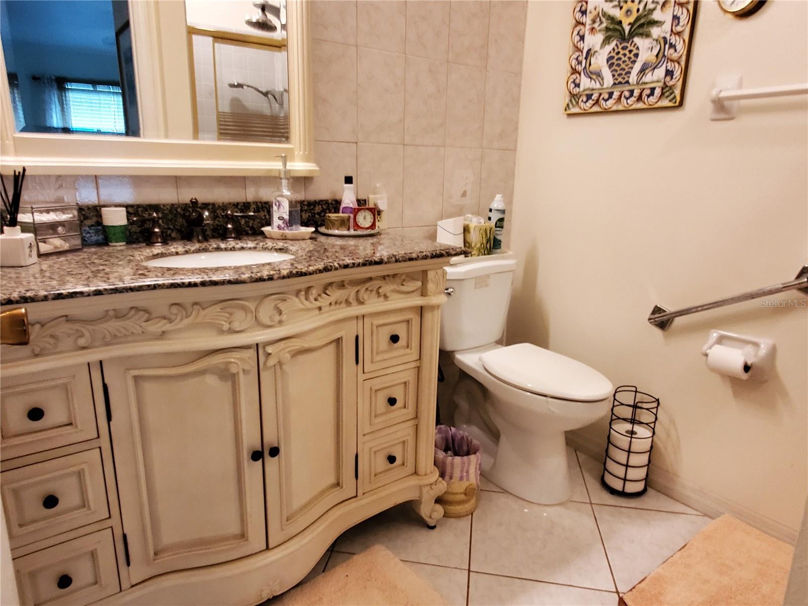 403 Finchley Ct #b Property Photo 18