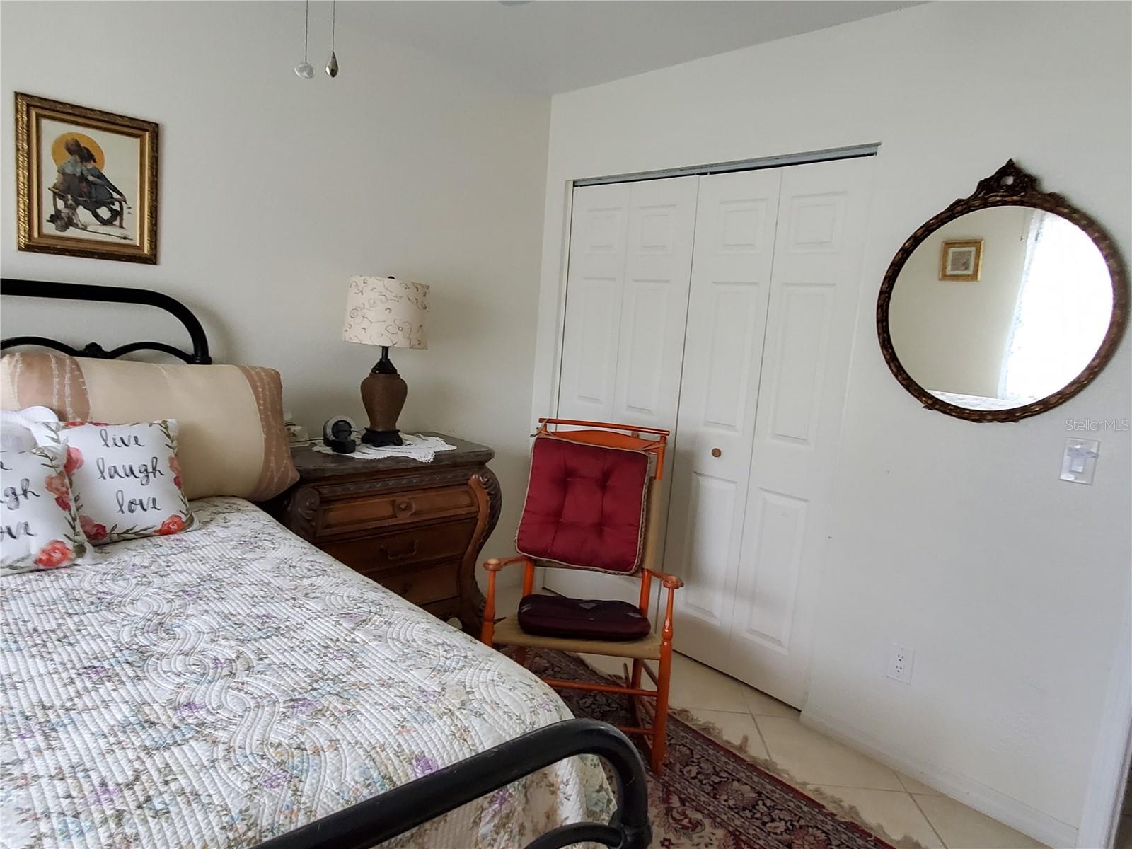 403 Finchley Ct #b Property Photo 22