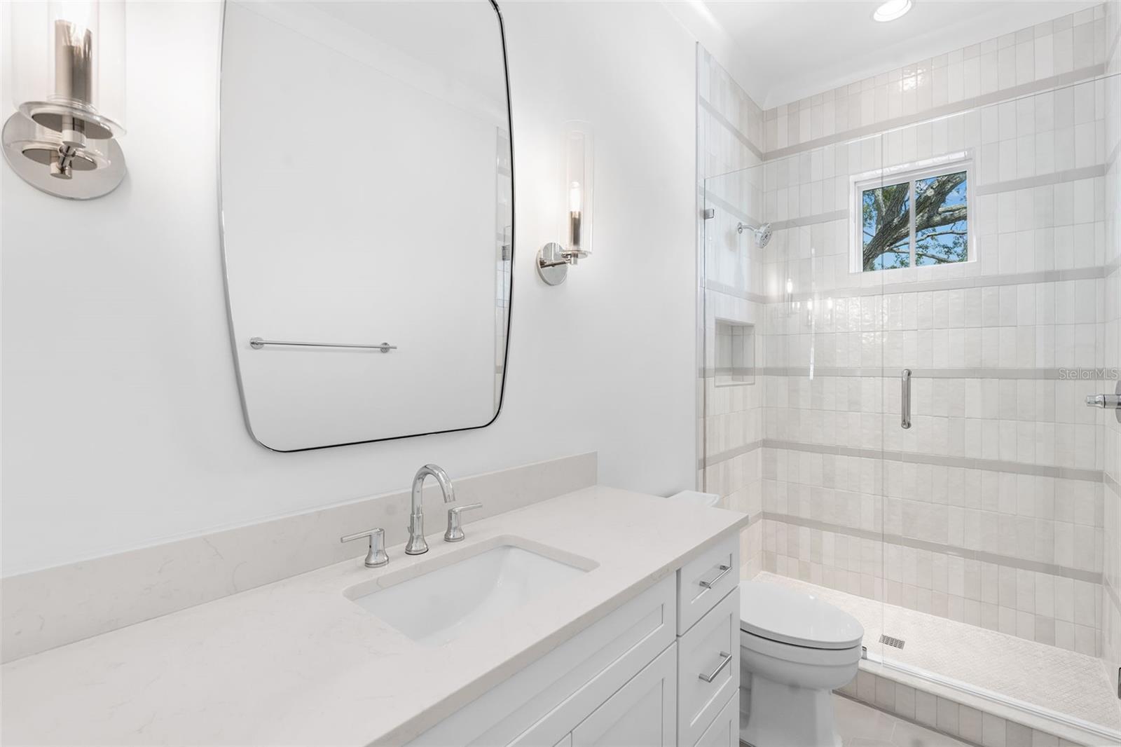 690 Geneva Pl Property Photo 42