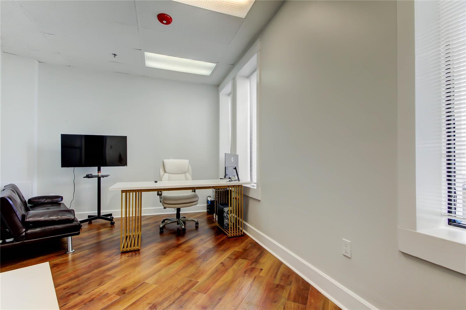 442 W Kennedy Blvd., Suites 308 & 310 Property Photo 11