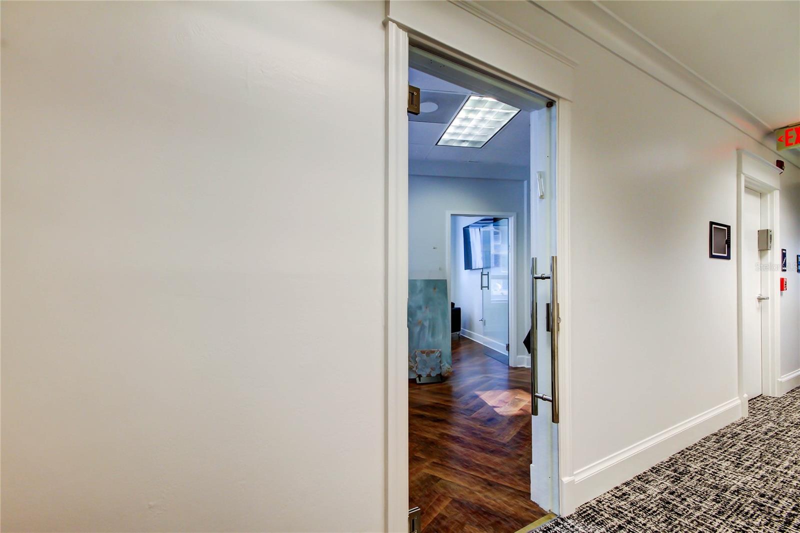 442 W Kennedy Blvd., Suites 308 & 310 Property Photo 14