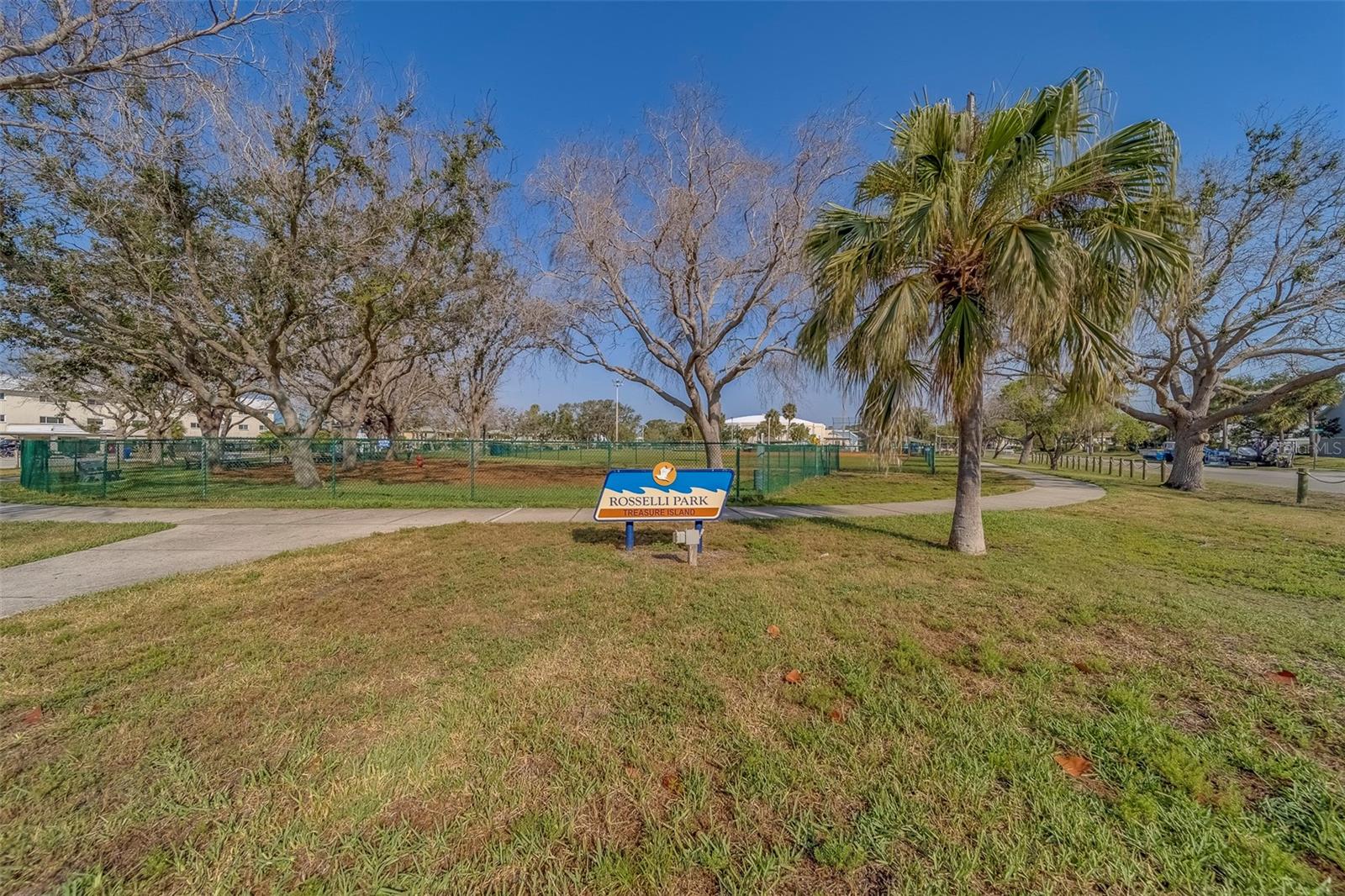 11650 Capri Cir S #105 Property Photo 48
