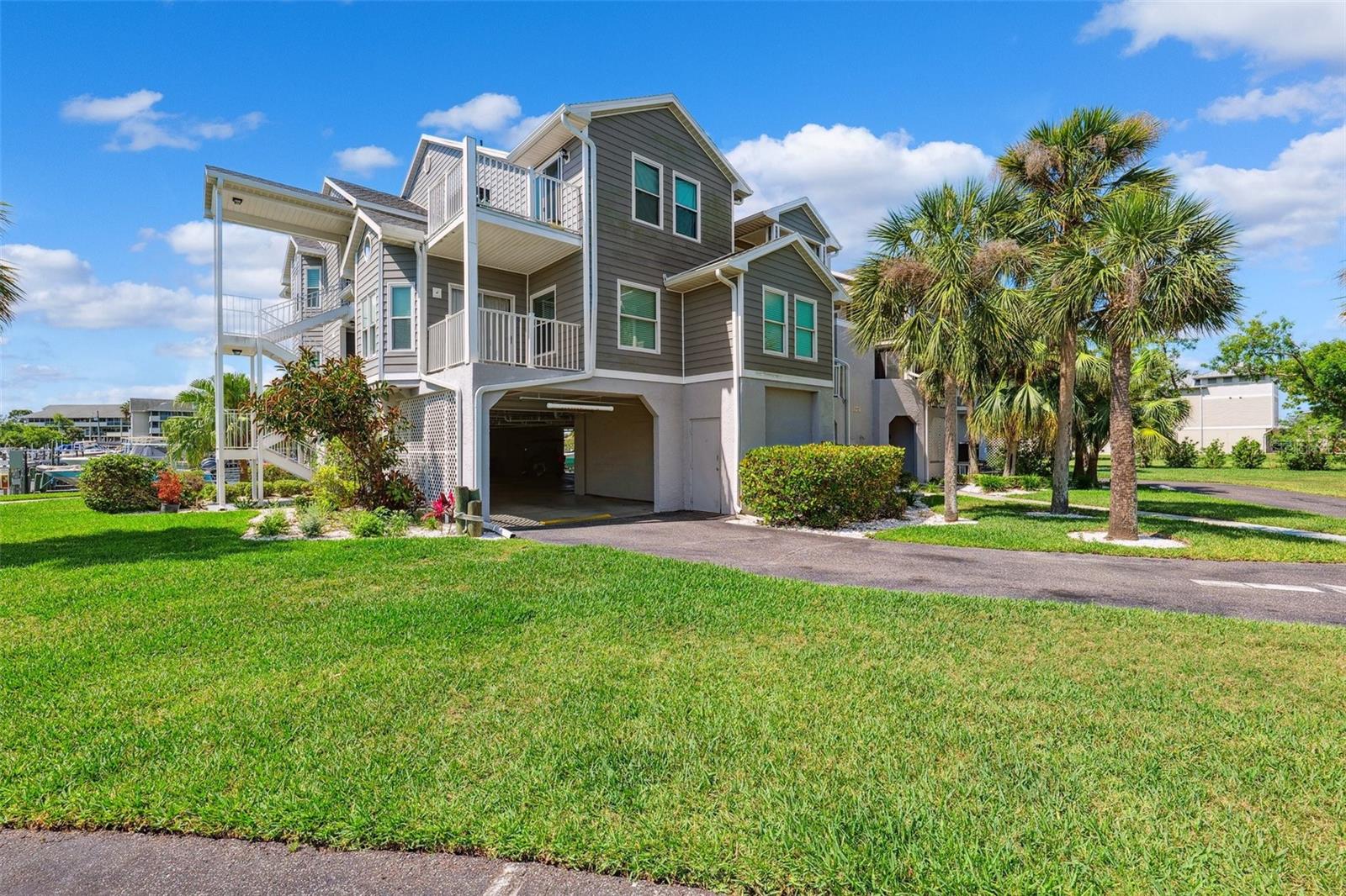 5712 BISCAYNE CT #103 Property Photo 1