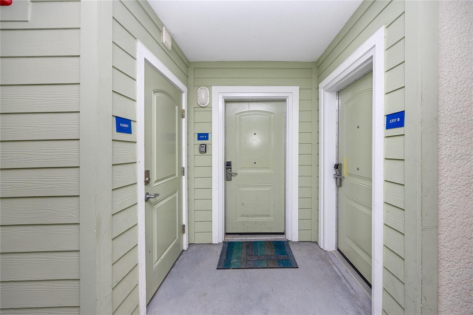 399 2nd St #217 Property Photo 44