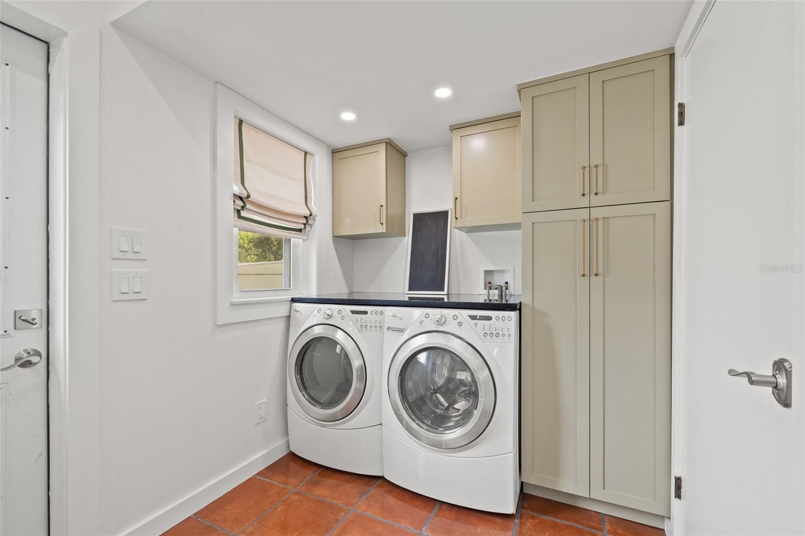 241 72nd St N Property Photo 13