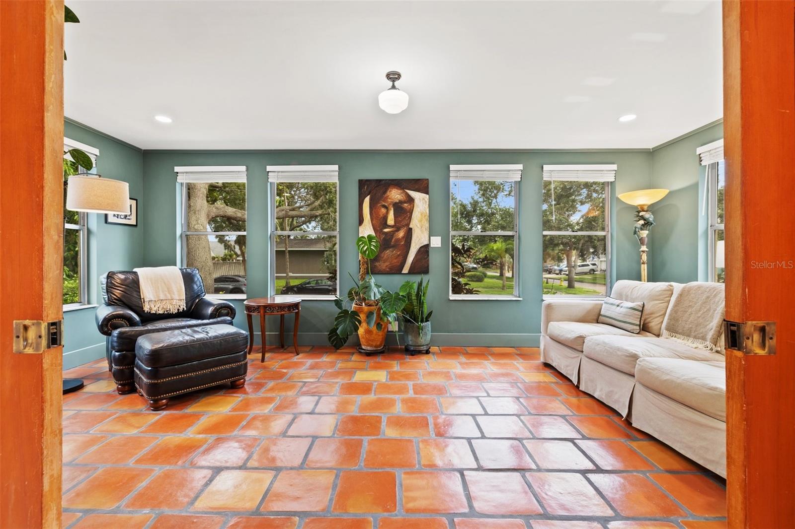 241 72nd St N Property Photo 17