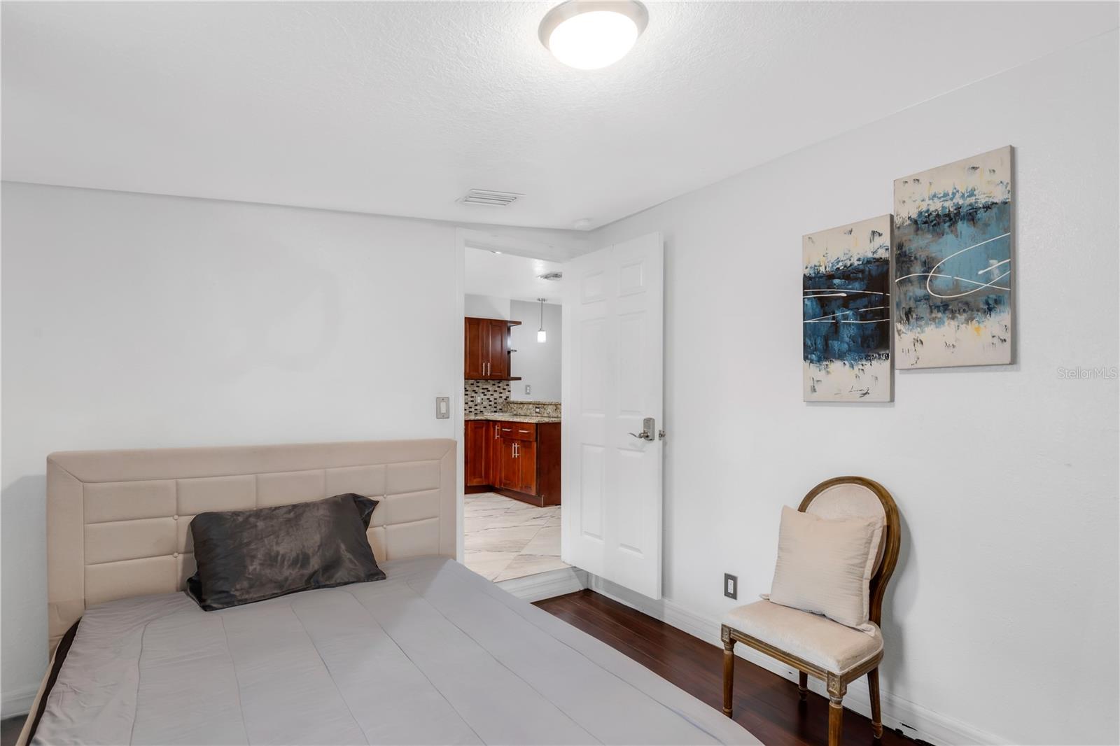 2916 W Crest Ave Property Photo 13