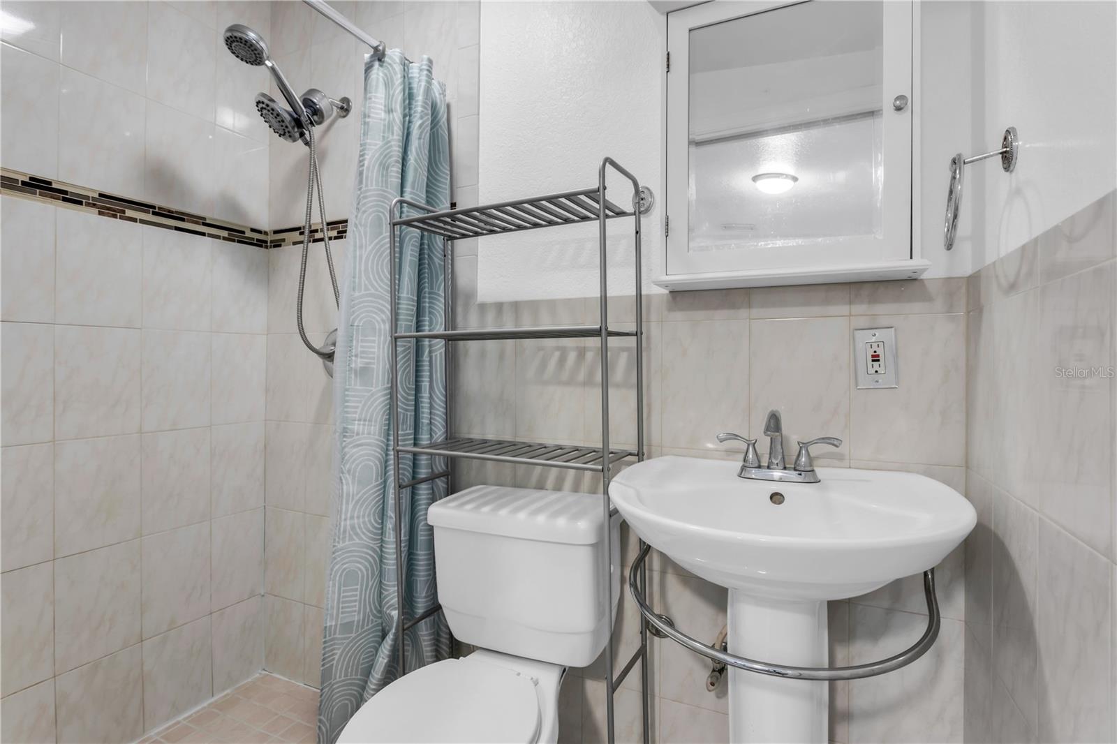 2916 W Crest Ave Property Photo 14