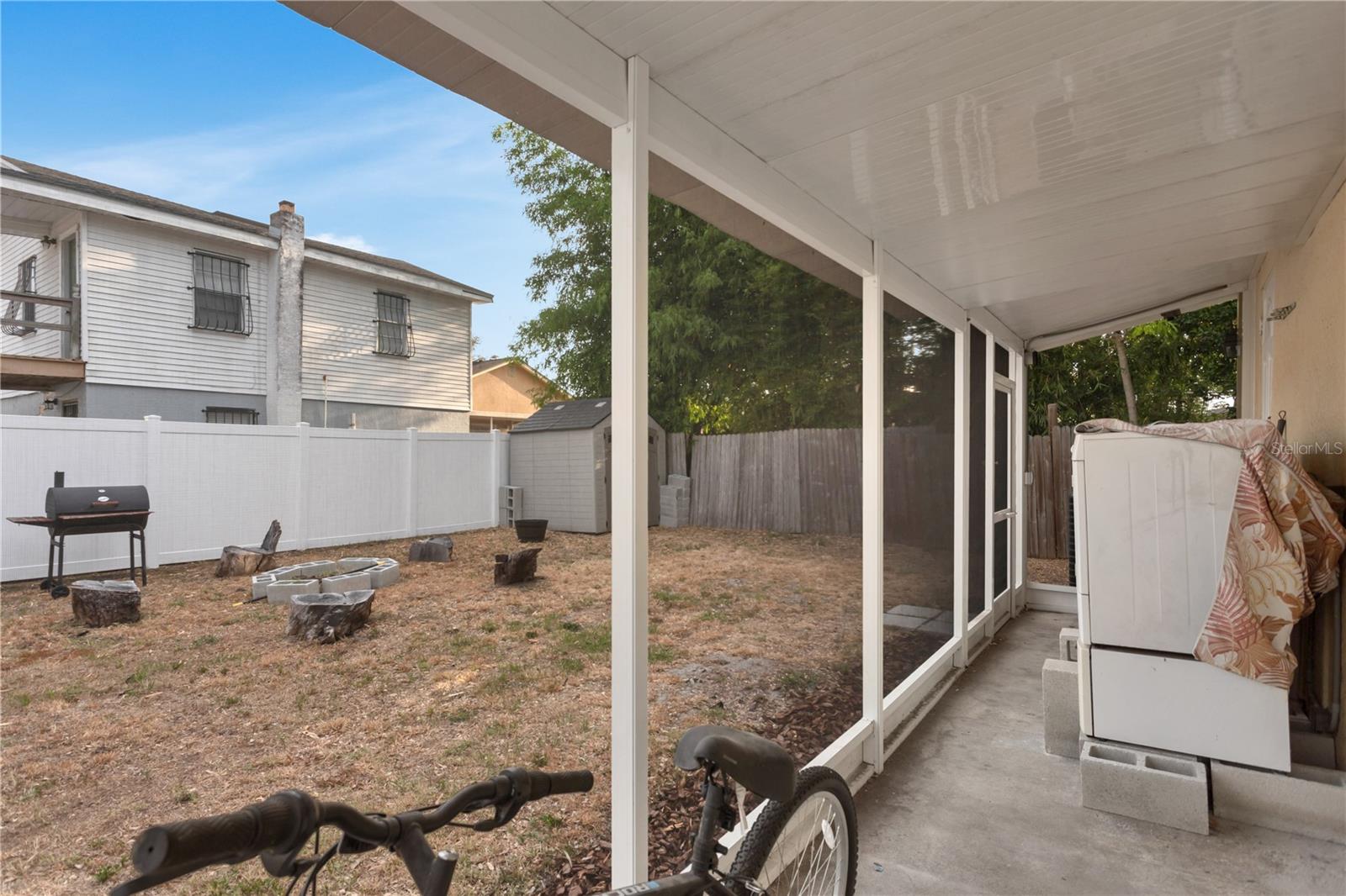 2916 W Crest Ave Property Photo 20