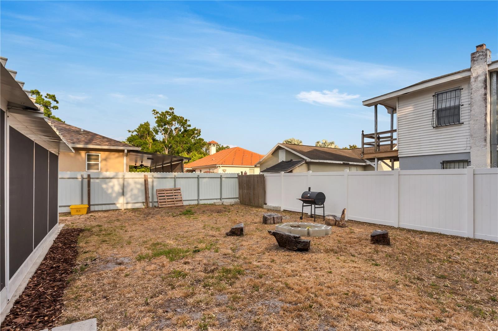 2916 W Crest Ave Property Photo 21