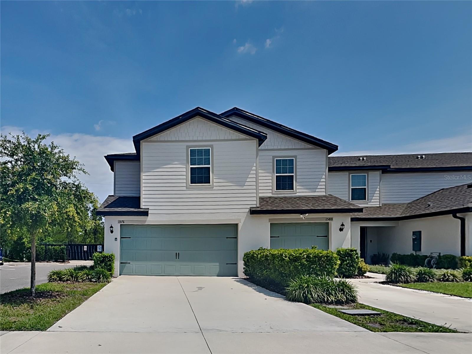 1576 Wynford Cir Property Photo 1