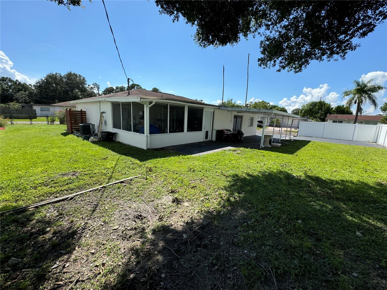 7102 Reindeer Rd Property Photo 5