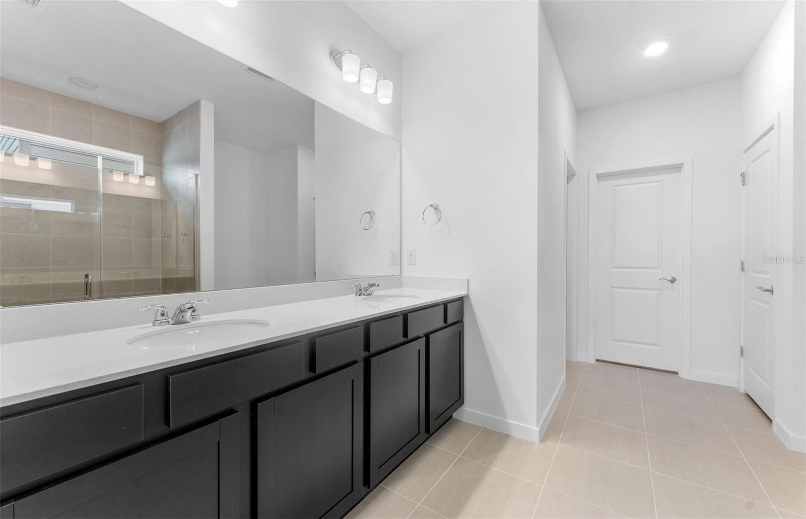 3775 Obsidian Dr Property Photo 8