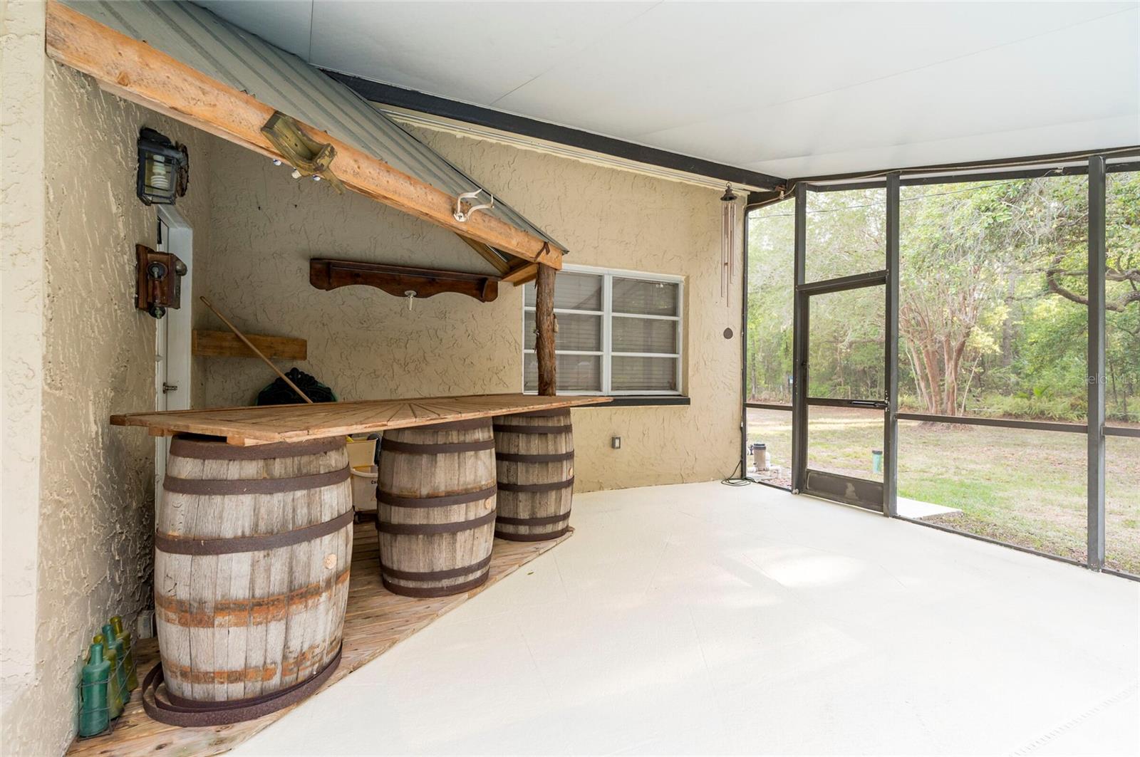 12311 Oakwood Dr Property Photo 22