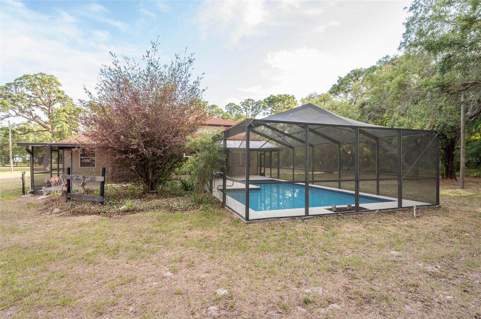 12311 Oakwood Dr Property Photo 45