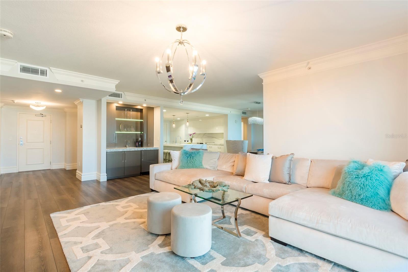 301 S Gulfview Blvd #304 Property Photo 6