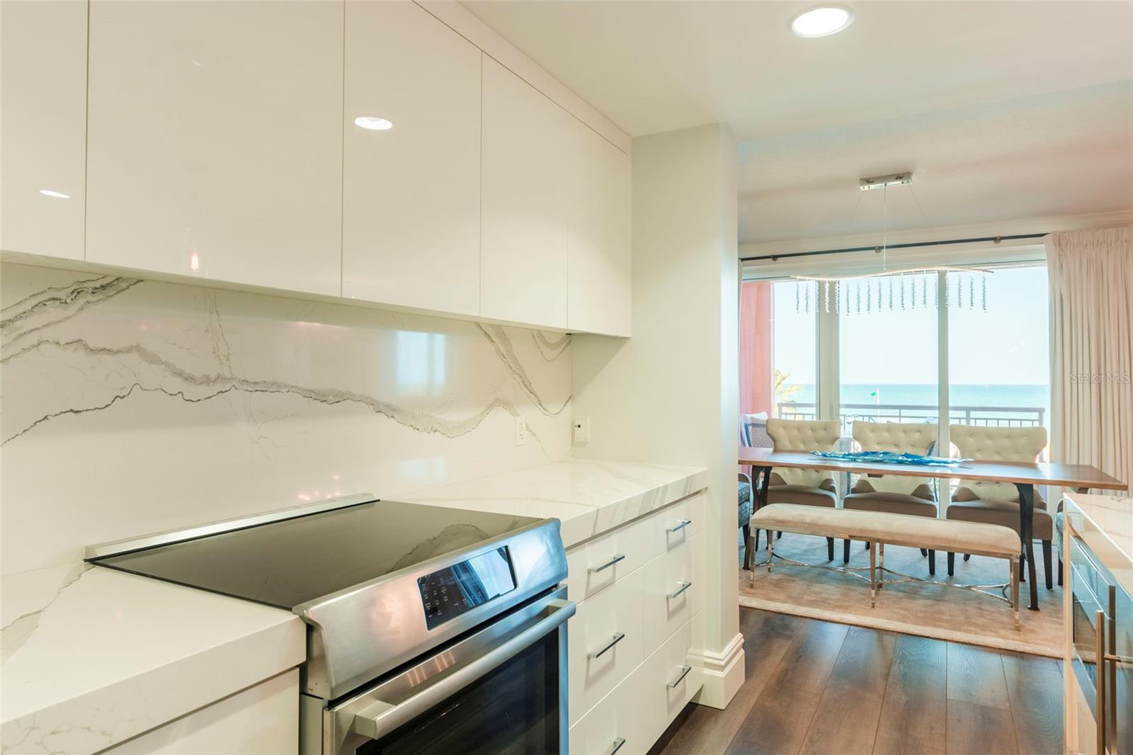 301 S Gulfview Blvd #304 Property Photo 12