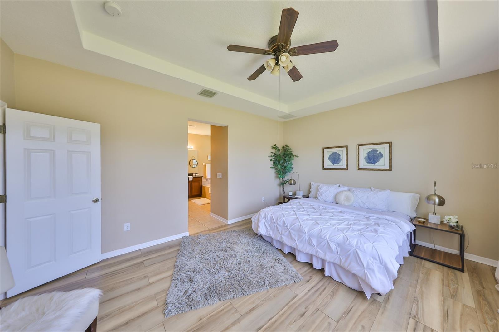 11408 Coventry Grove Cir Property Photo 32
