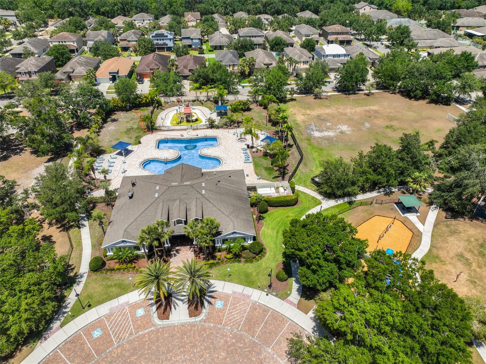 11408 Coventry Grove Cir Property Photo 46