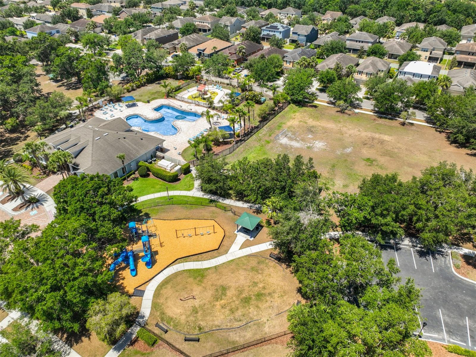 11408 Coventry Grove Cir Property Photo 47