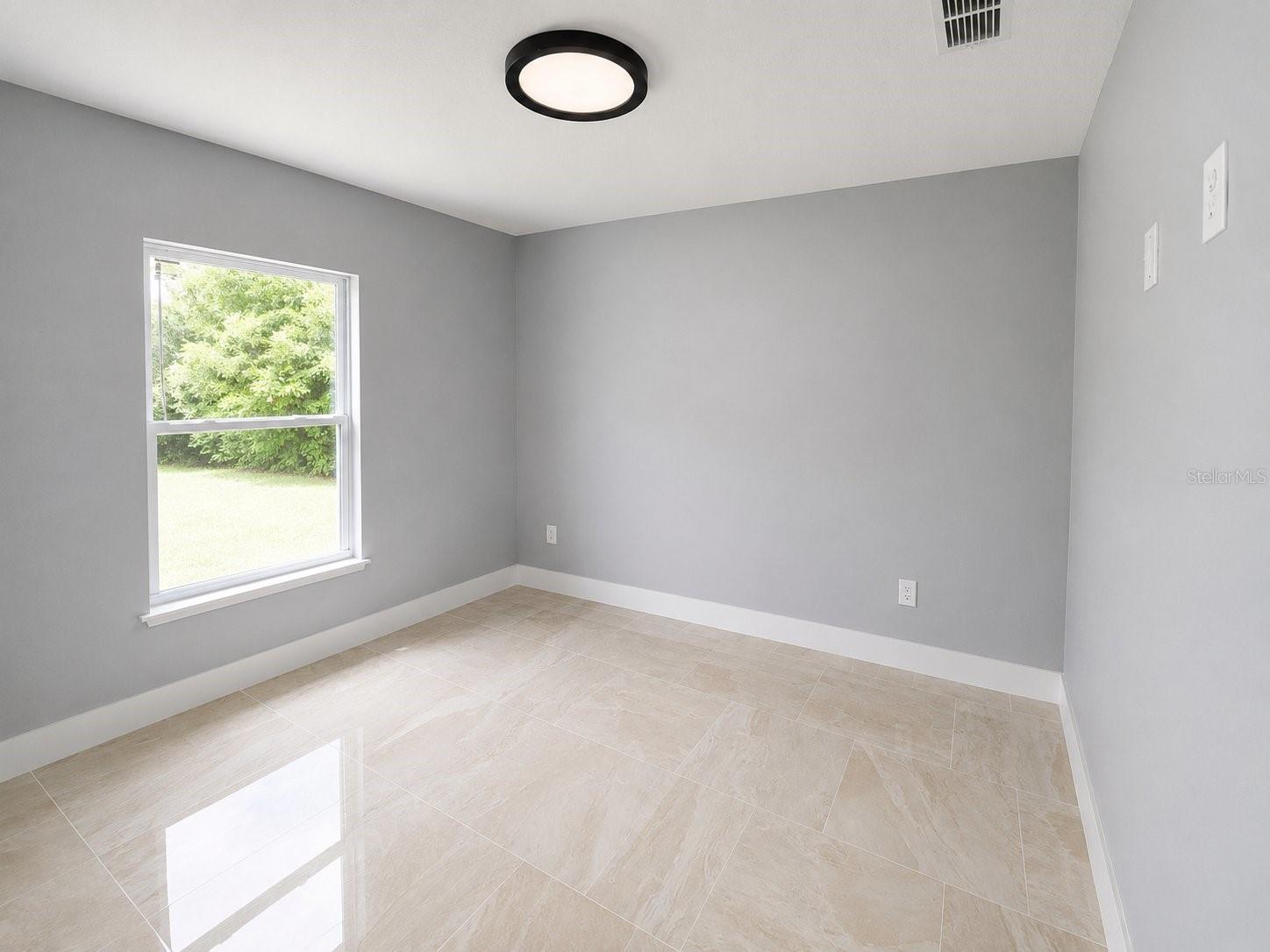 3704 Smith Tree St Property Photo 14