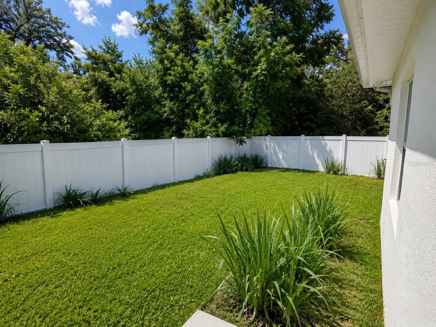 3704 Smith Tree St Property Photo 20