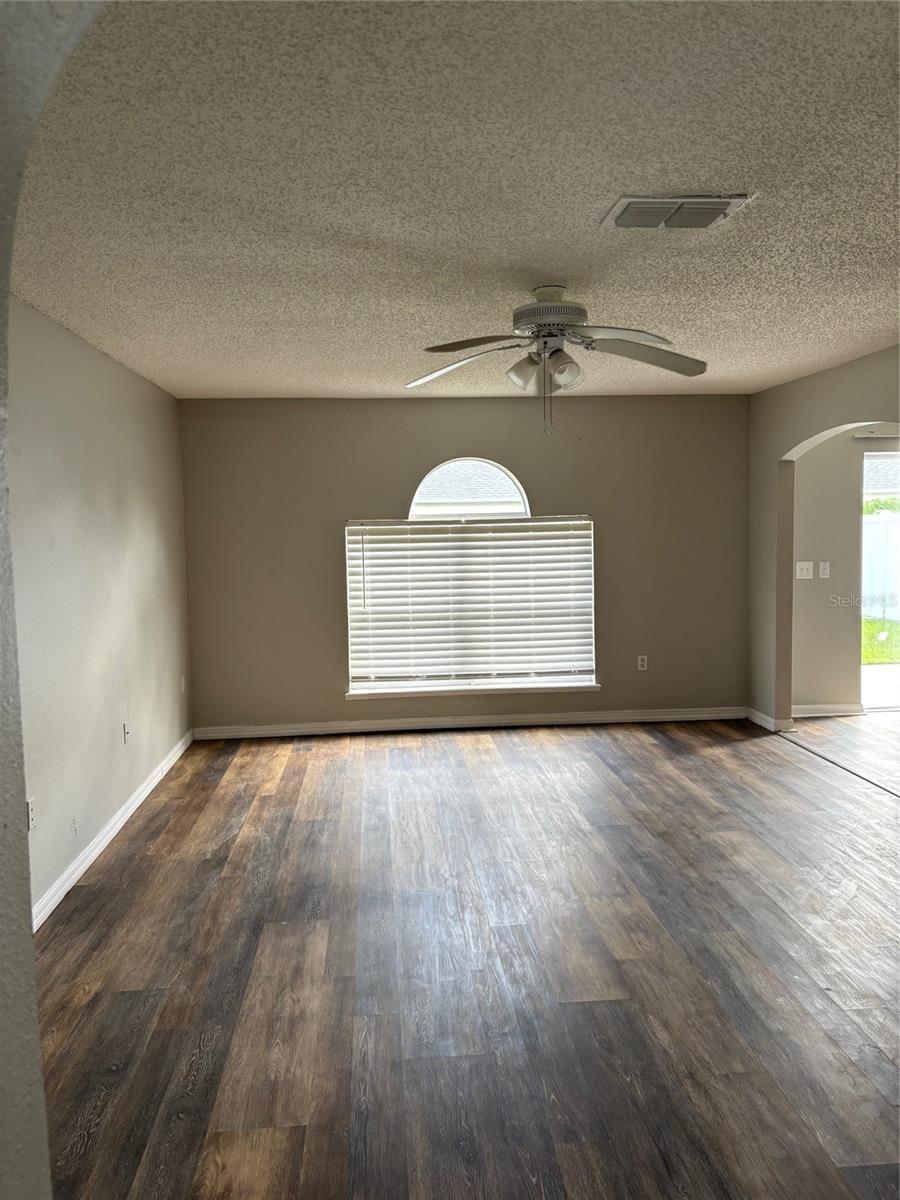 11102 Summer Star Dr Property Photo 12