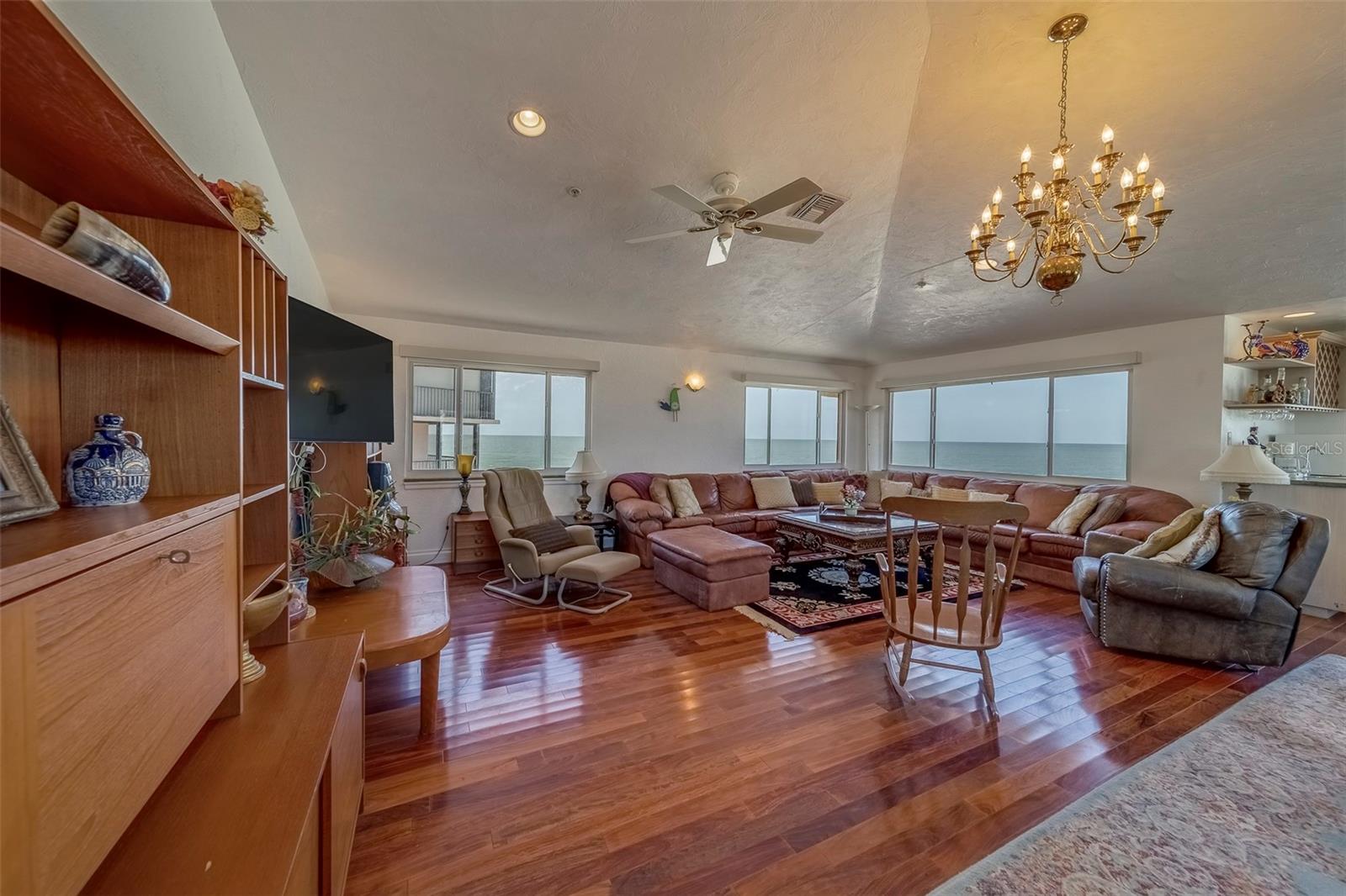 17606 Lee Ave Property Photo 78