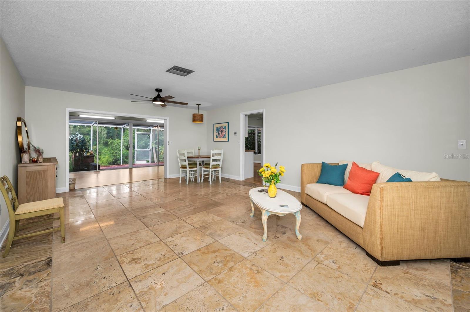 2485 Indigo Dr Property Photo 14