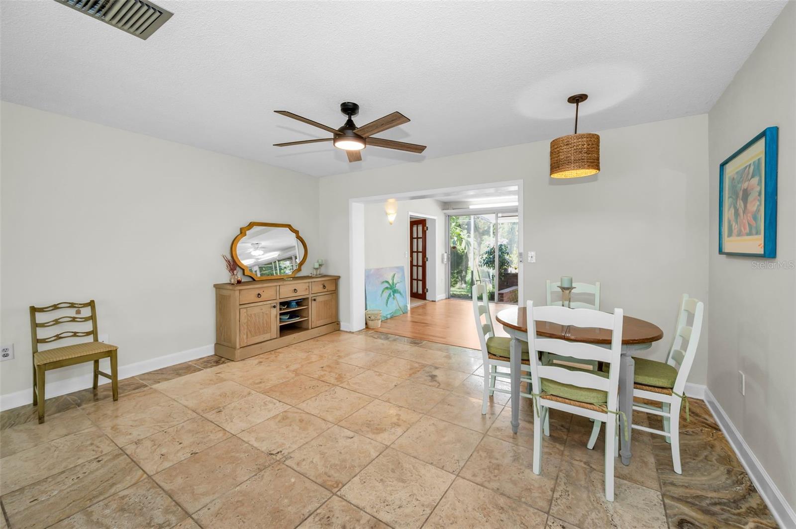 2485 Indigo Dr Property Photo 17