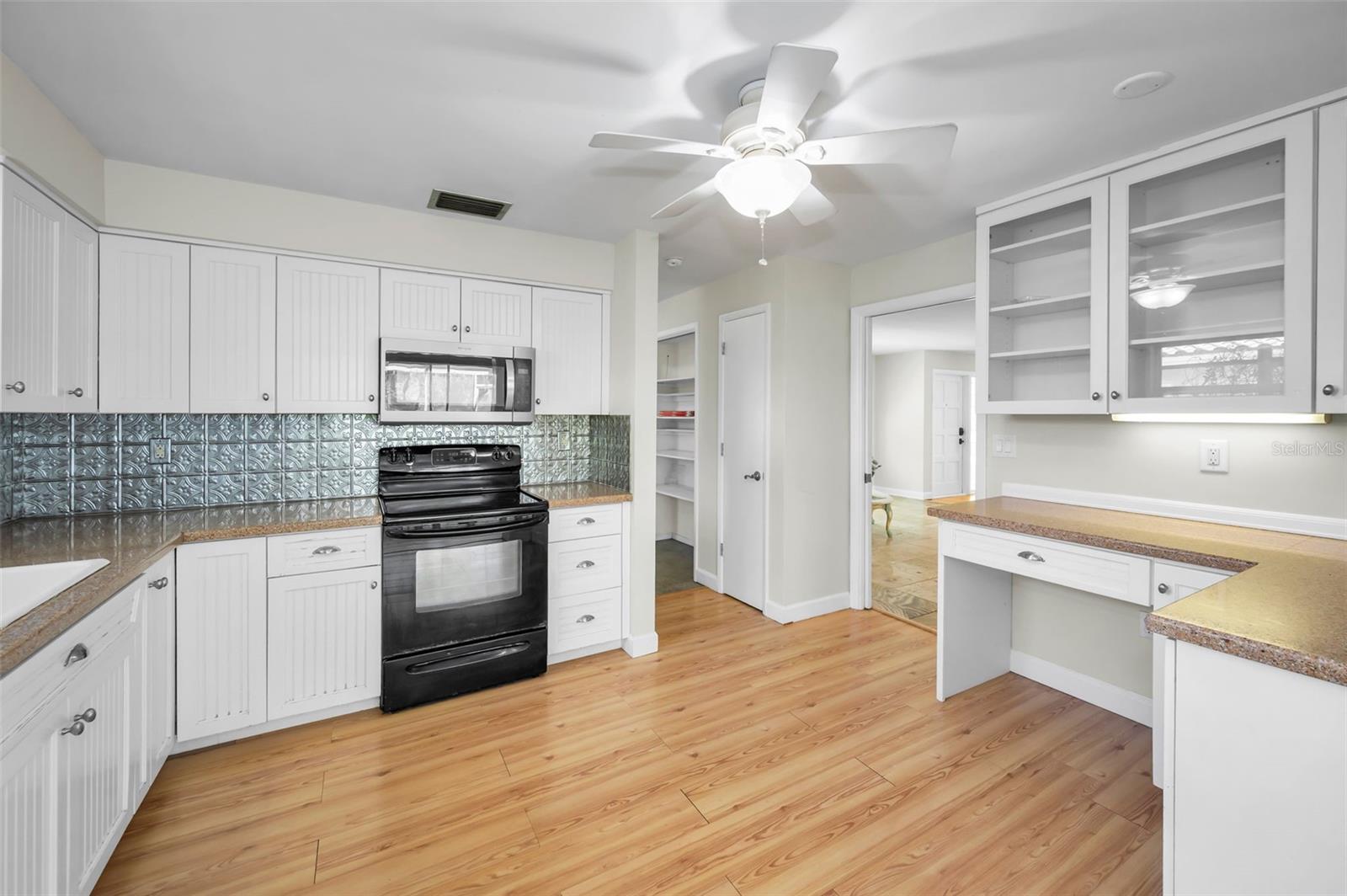 2485 Indigo Dr Property Photo 22