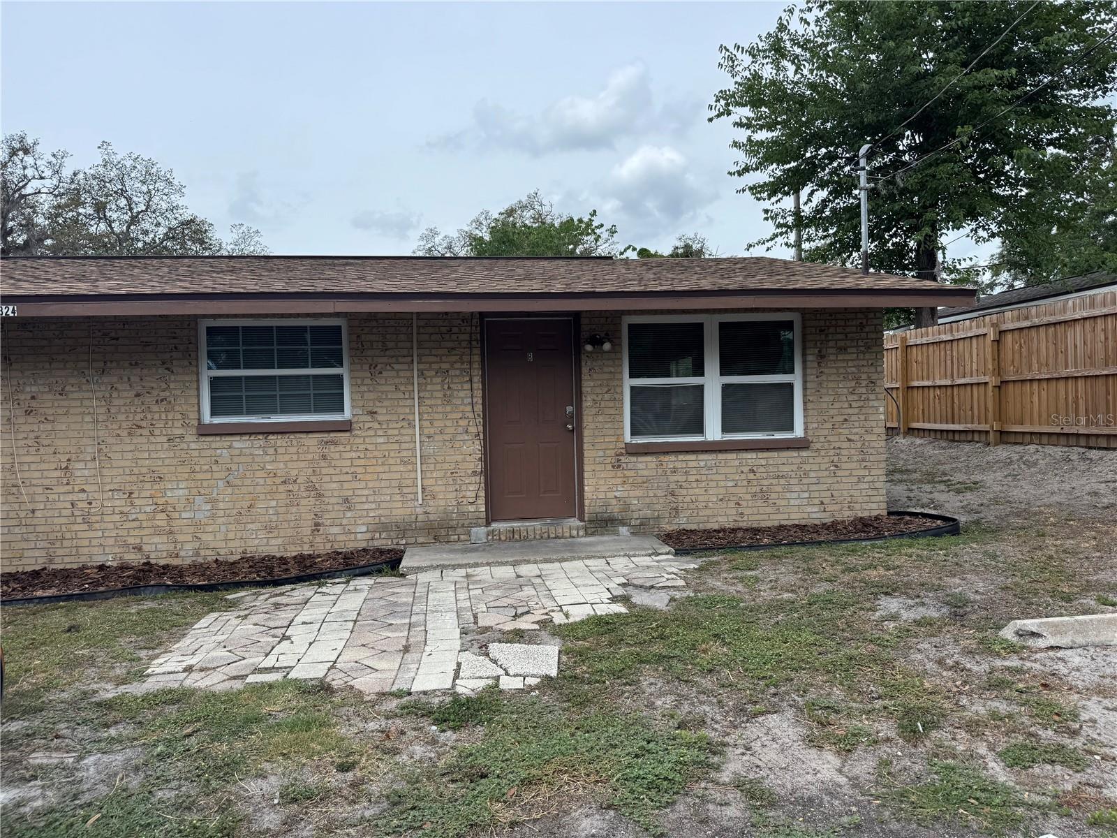 9322 Eastfield Rd Property Photo