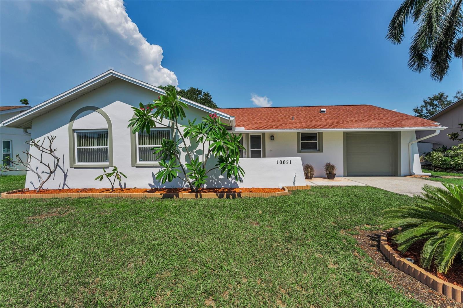 10051 82nd Ln Property Photo 1