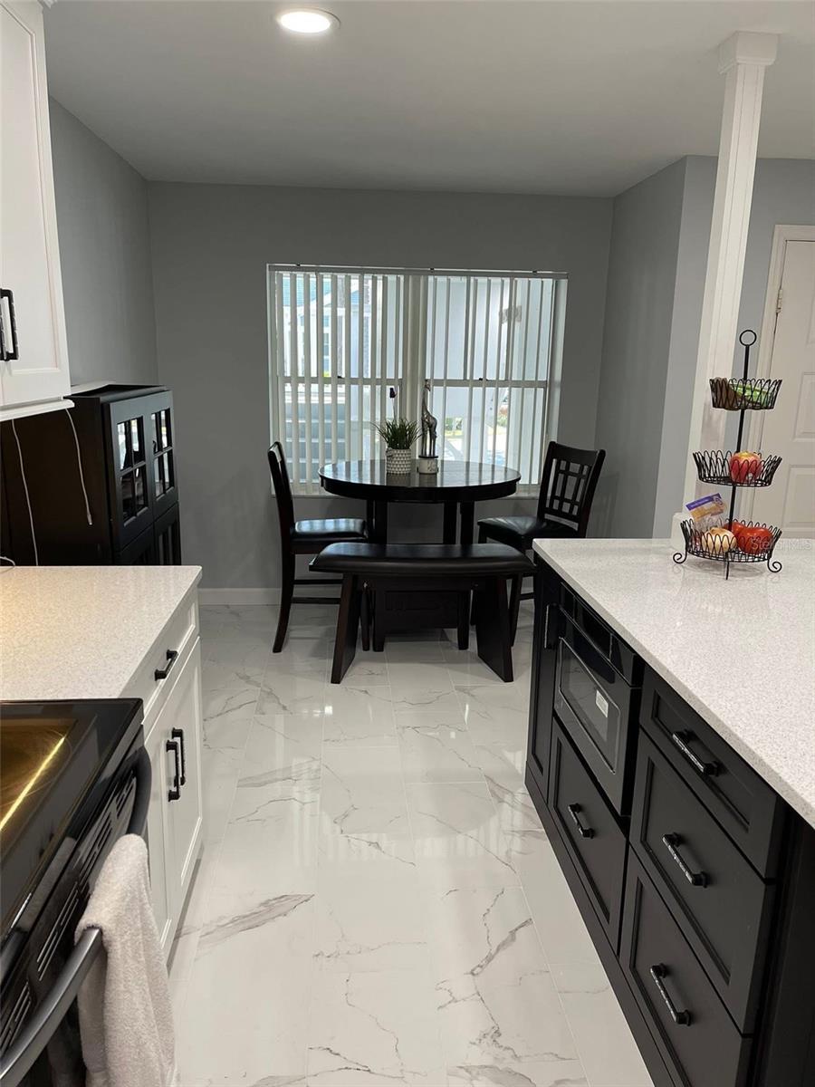 2533 Dolly Bay Dr #203 Property Photo 8