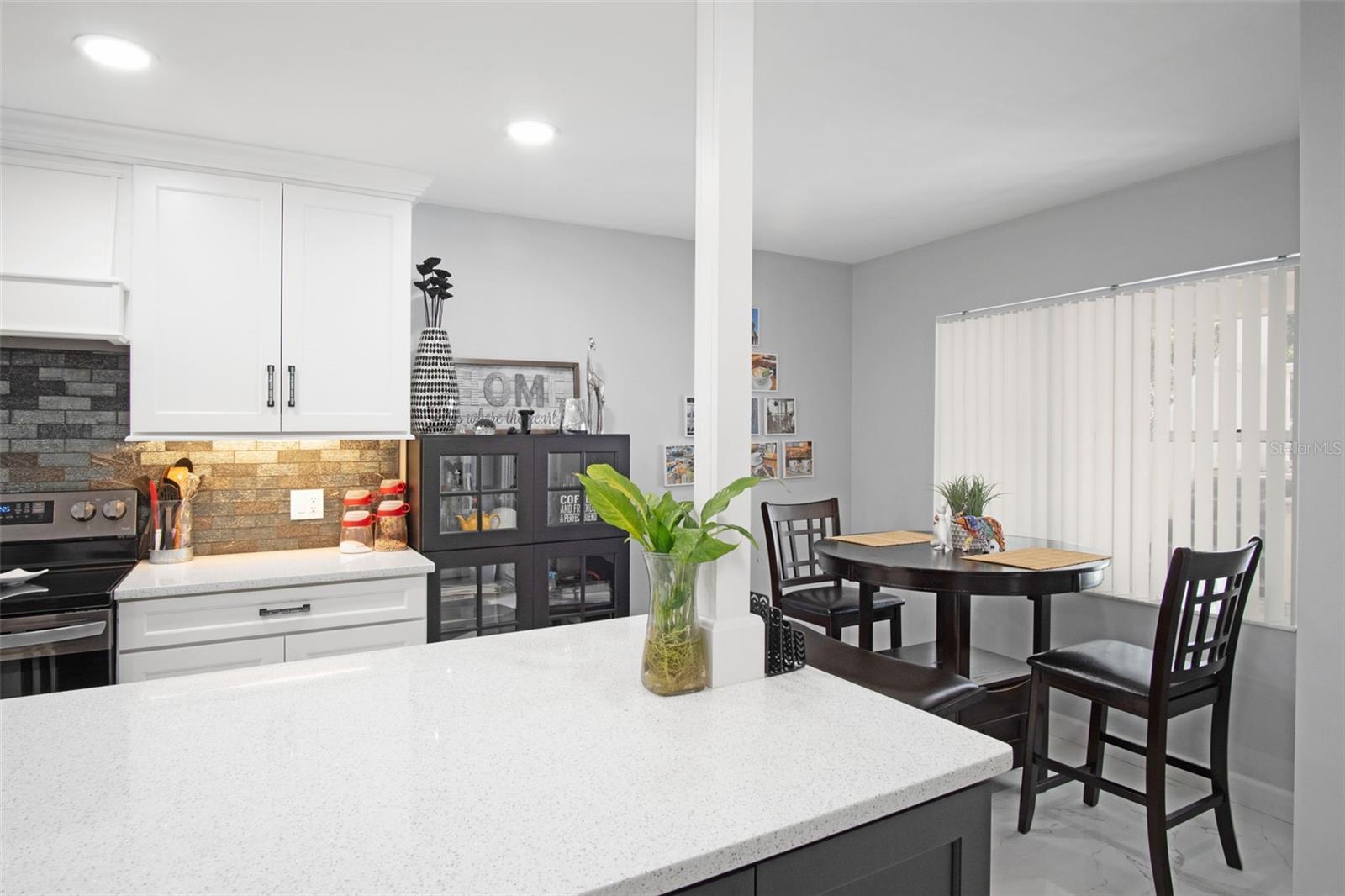 2533 Dolly Bay Dr #203 Property Photo 11