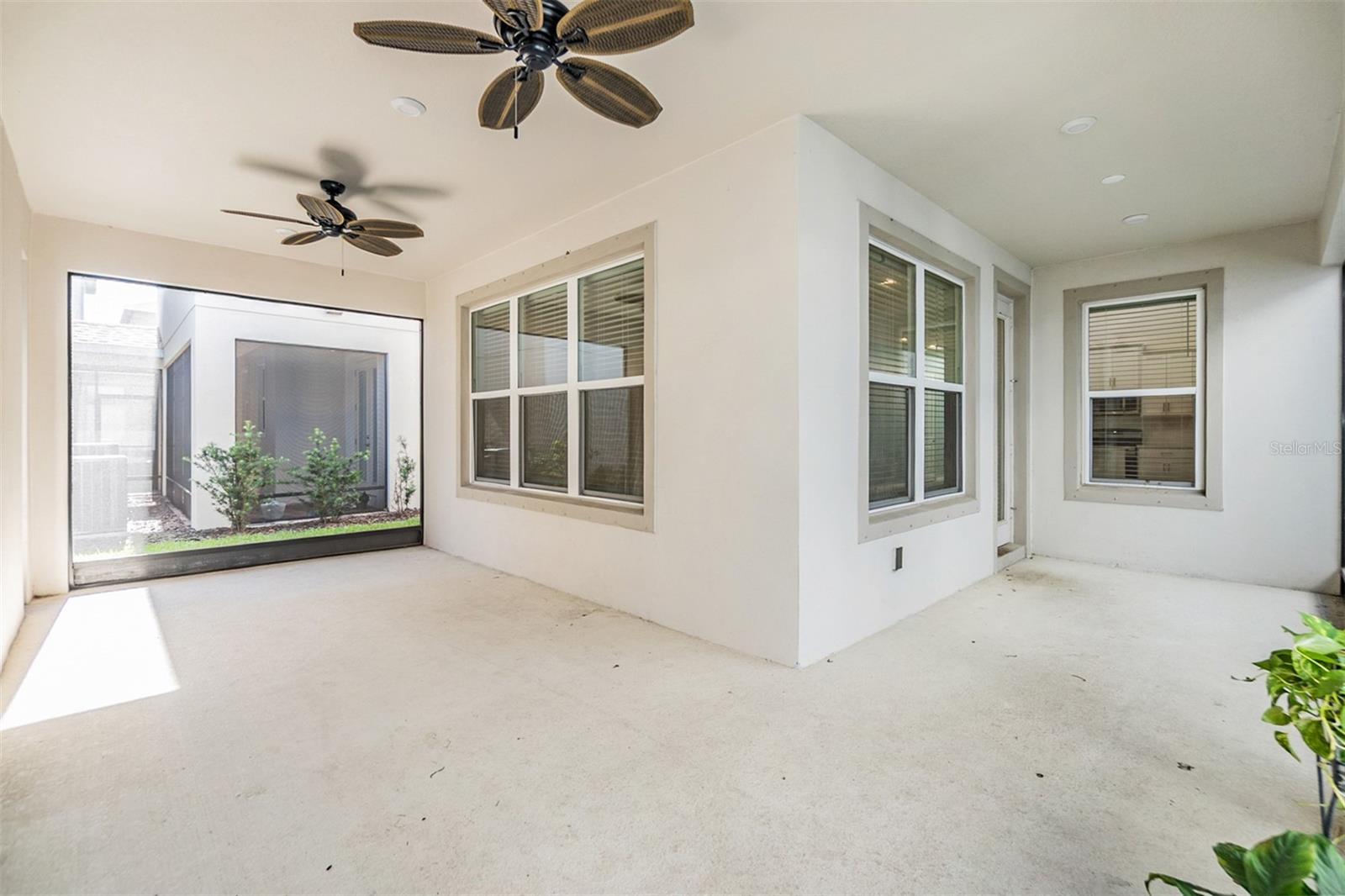 13614 Stevenson Ln Property Photo 14