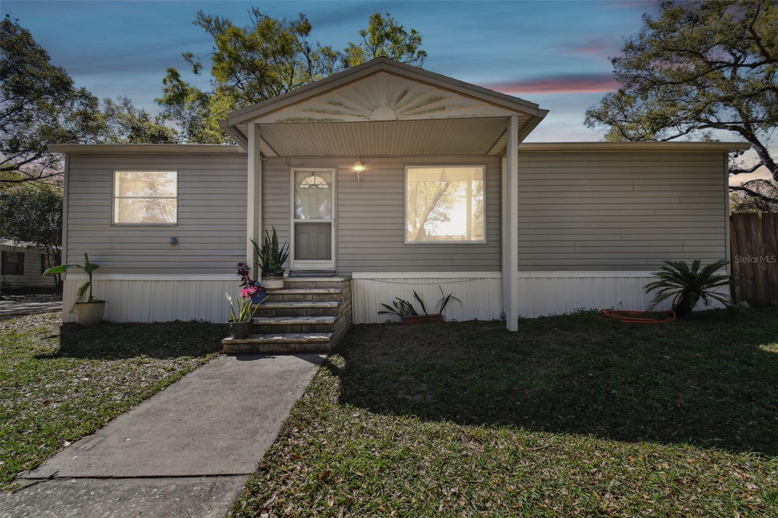 10501 Bay Hills Cir Property Photo