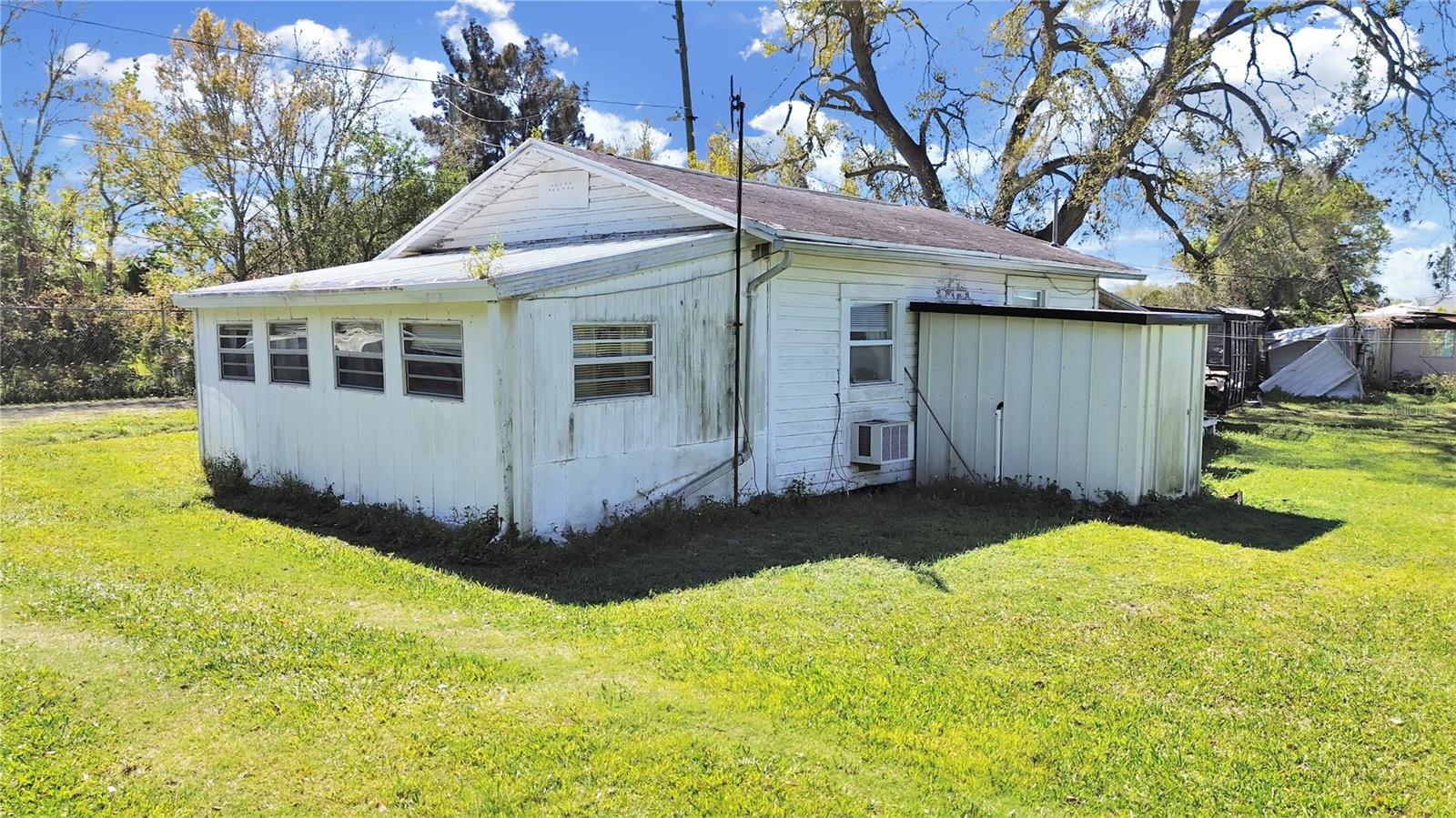 6673 146th Ave N Property Photo 12