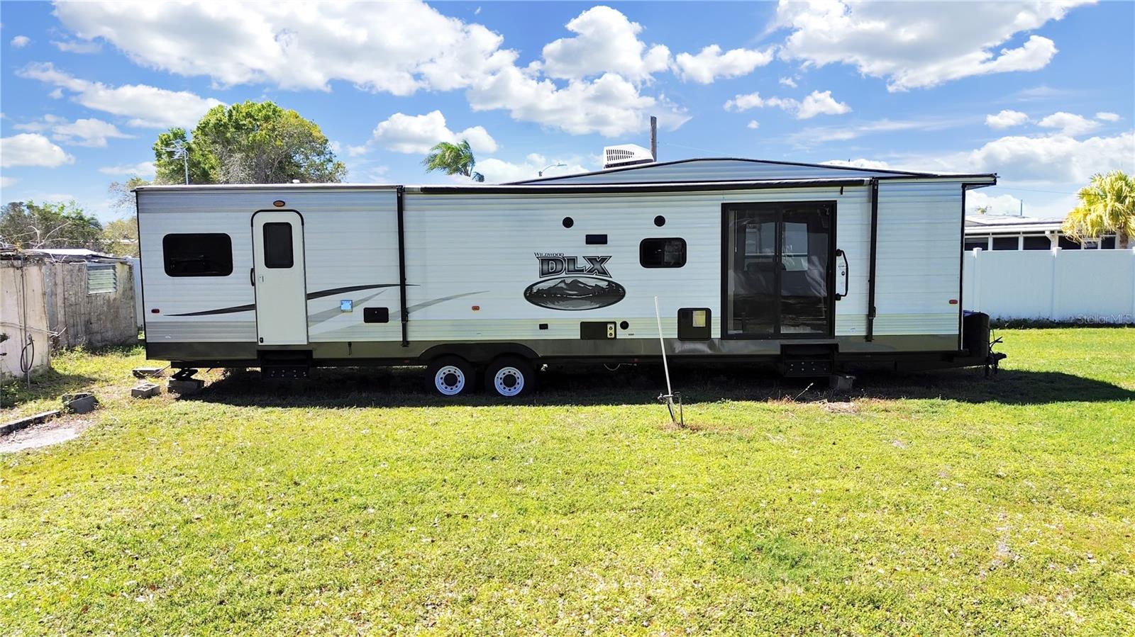 6673 146th Ave N Property Photo 31