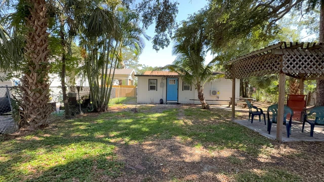 767 20th Ave S Property Photo 1