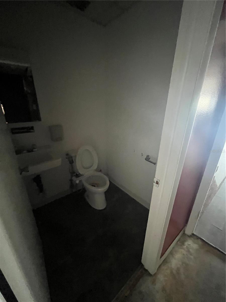 4819 E Busch Blvd Property Photo 36