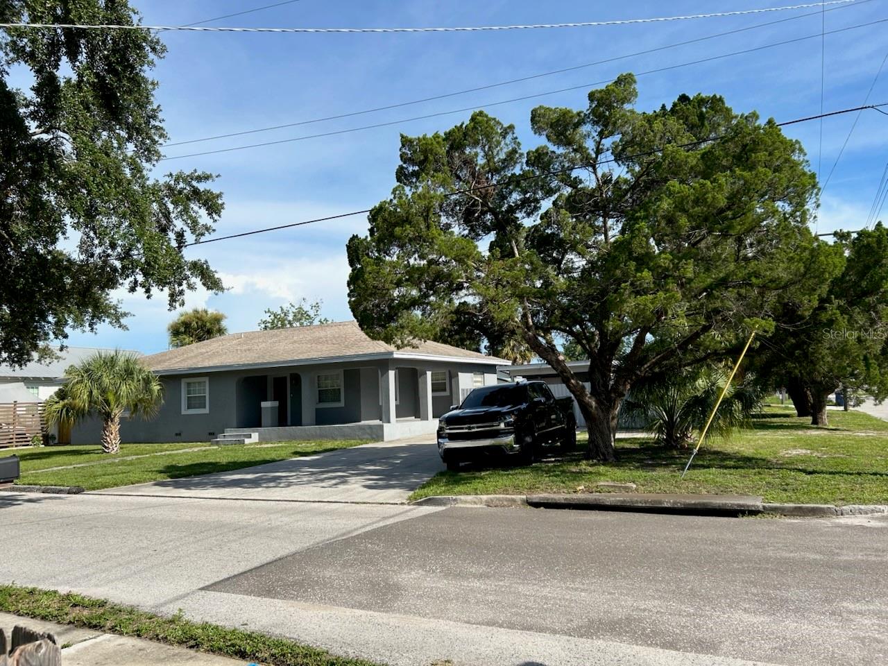 2540 W Union St Property Photo 4