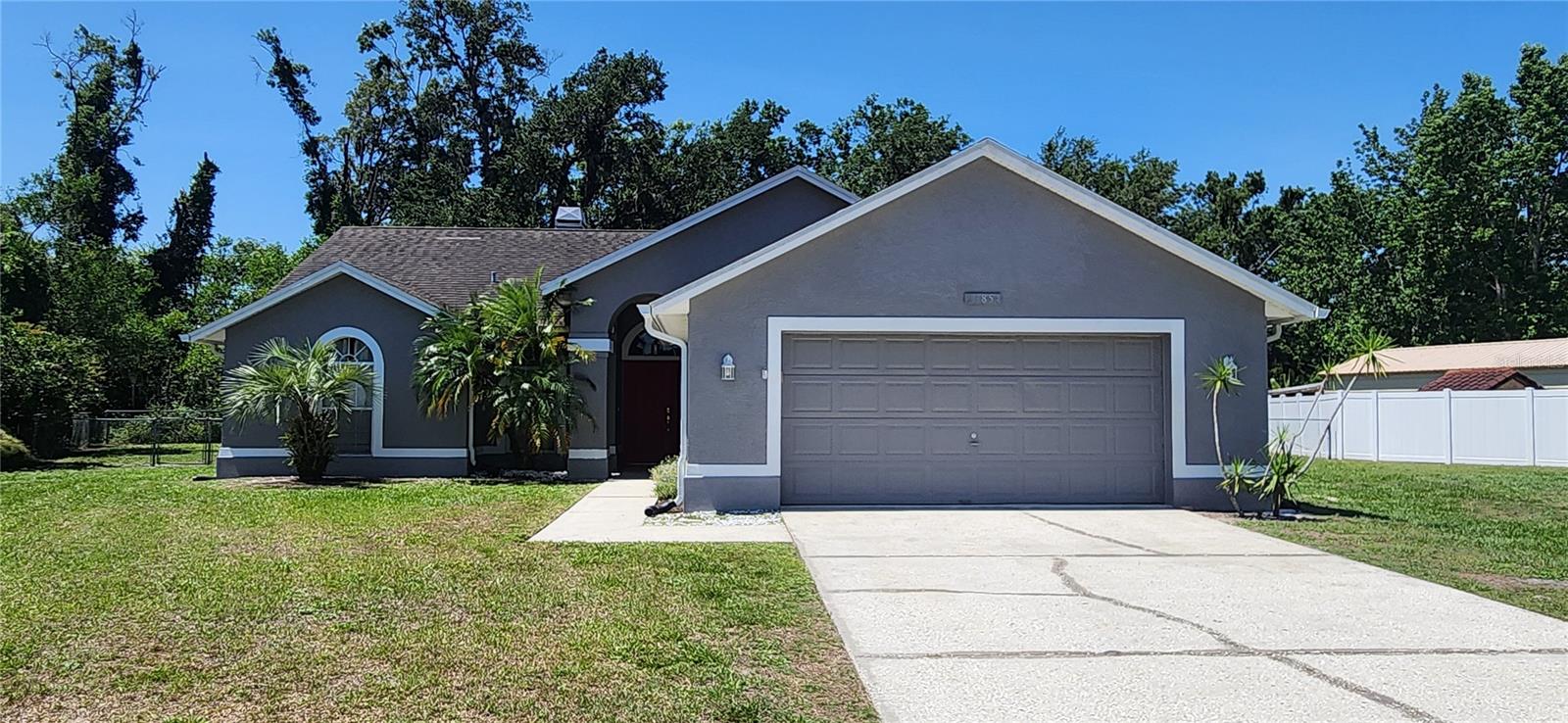 23854 Forest Pl Property Photo 1
